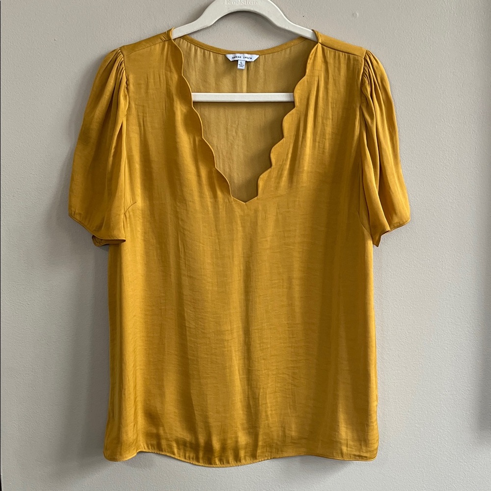 Naked Zebra Mustard Yellow Scallop Neck Puff Sleeve Blouse